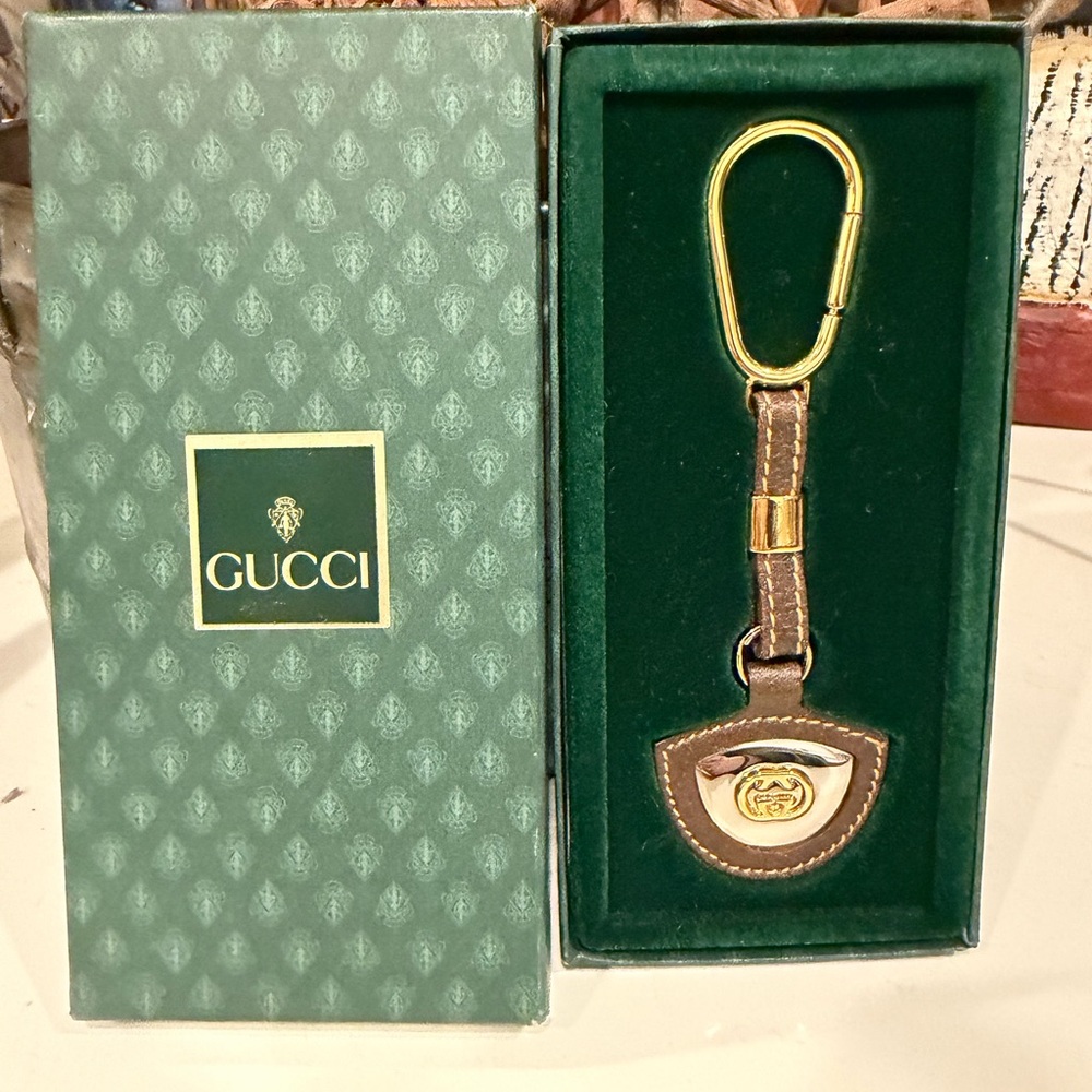 Gucci Gold & Brown Leather Key Holder NEW in Box with Authentication Paper!